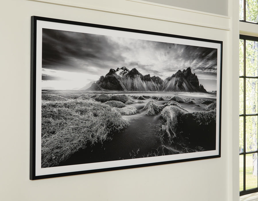Delstone Wall Art - Furniture 2 Go- FL