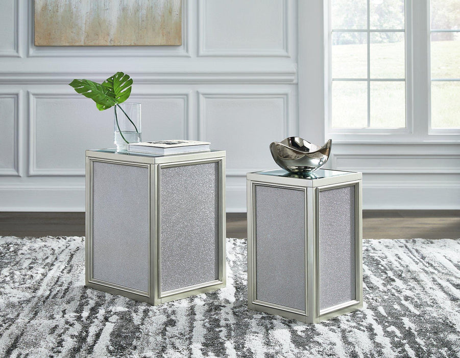 Traleena Nesting End Table (Set of 2)