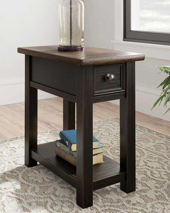 Tyler Creek End Table Set - Furniture 2 Go- FL