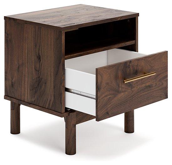 Calverson Nightstand - Furniture 2 Go- FL