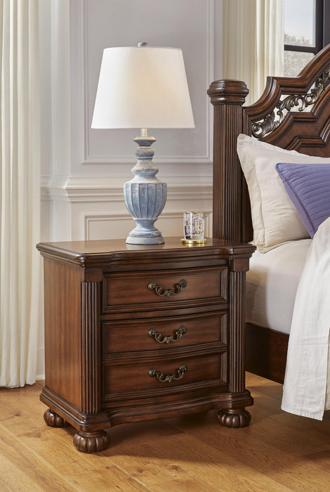 Lavinton Bedroom Set - Furniture 2 Go- FL