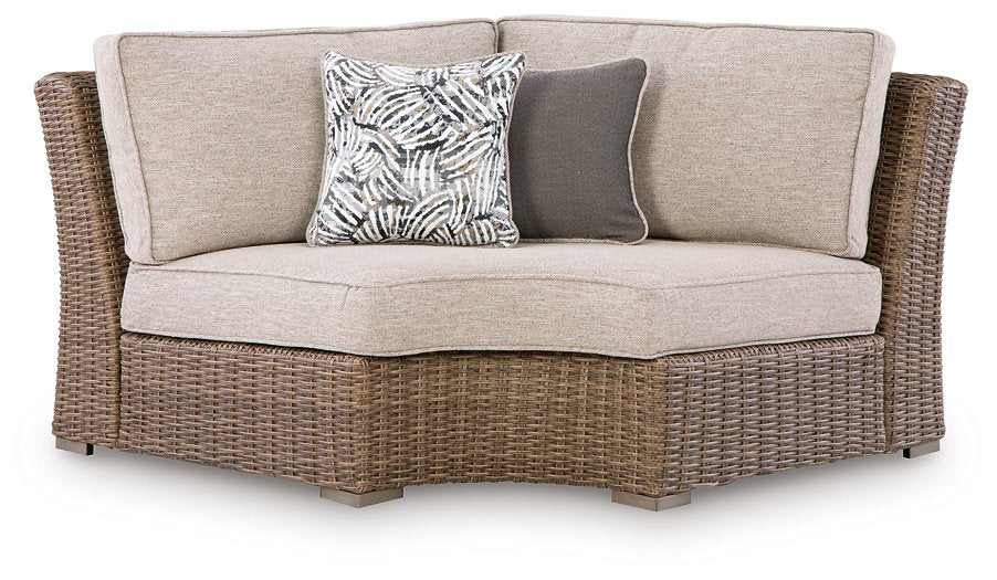 Laguna Heights Outdoor Sectional - Furniture 2 Go- FL