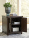 Breckington End Table - Furniture 2 Go- FL